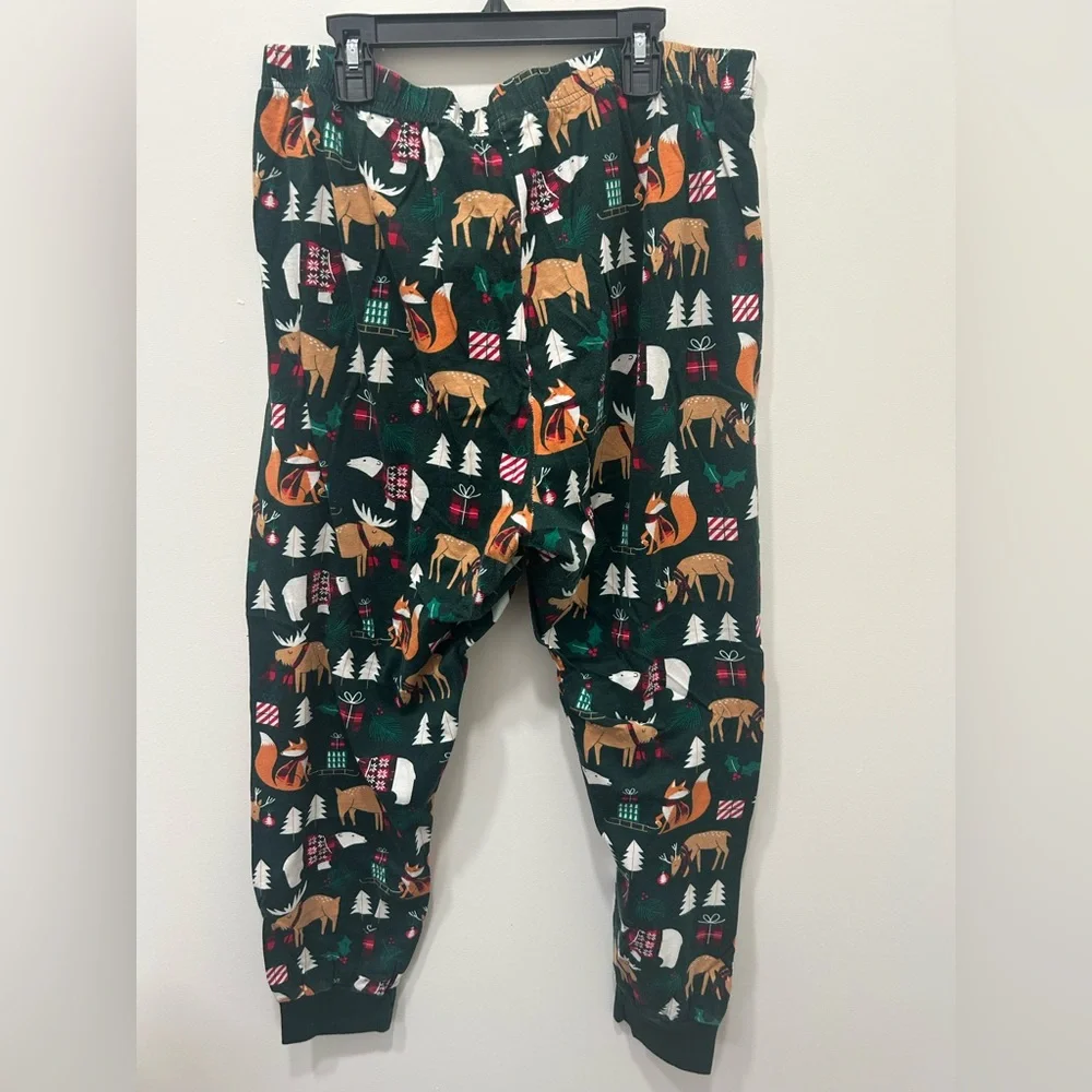The‎ Children’s Place Pajamas Size XL Green Fox & Reindeer Women’s Pajama Set